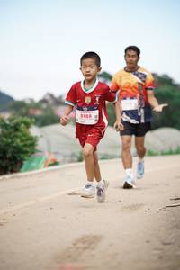 BIB: 8188
                            <button type="button" onclick="openModal(18895327)" class="btn btn-primary btn-sm float-right btn-popup" data-toggle="modal" data-target=".modal-high-quality">
                        <i class="fas fa-shopping-cart"></i> Add to Cart
                    </button>
                                            <button type="button" onclick="isThisMe(18895327, true)" class="btn btn-success btn-sm float-right btn-popup btn-isme hidden" data-toggle="tooltip" data-placement="bottom" title="นี่คือรูปของคุณใช่ไหม คลิกที่นี่เพื่อเอาเข้าอัลบั้ม">
                        <i class="fas fa-plus"></i> Add to album
                    </button>
                    <button type="button" onclick="isThisMe(18895327, false)" class="btn btn-warning btn-sm float-right btn-popup btn-isnotme hidden">
                        <i class="fas fa-ban"></i> Remove from album
                    </button>